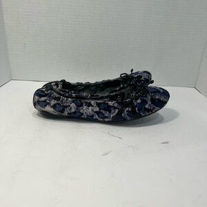 Staccato Patterned Blue and Black Flats
